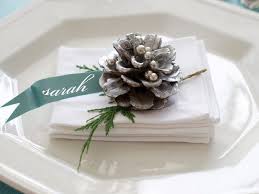 Pommes De Pin 50 Idees De Bricolage Enfants Et Adultes Deco Noel Idee Deco Noel Decoration Noel