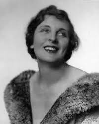 Doris Lloyd's Instagram, Twitter & Facebook