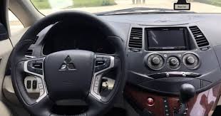 Cần Ban Mitsubishi Grandis 2 4mivec 2009 Rất Mới