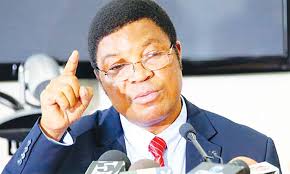 Habari:Waziri Mkuu Mhe.Kassim Majaliwa amesema serikali haitamuonea aibu  mtendaji yeyote ambaye atabainika kufuja fedha za umma, zikiwemo shilingi  bilioni 268.8 zilizotolewa na rais Dkt.John Magufuli kwenye halmashauri 185  kwa ajili ya utekelezaji