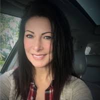 Shanna Cain's Instagram, Twitter & Facebook