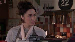 Coronation Street's Daisy caught out in car crash story