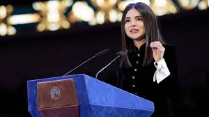 Jun 22, 2021 · saida mirziyoyeva, deputy chairwoman of the council of the art and culture development foundation under the ministry of culture wrote on her facebook page: Saida Mirziyoeva Ò›urondan Oyat Keltirdi Komil Allamzhonov Zhadidlardan Boshladi Ñžzbekiston O Zbekiston Mirziyoyev Dunyo Yangiliklar Bbc News O Zbek