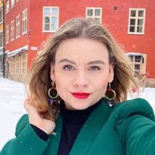 Erika Soderberg's Instagram, Twitter & Facebook