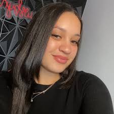 Este accidente en Filadelfia es muy triste. Un niño de México, que era  paciente, estaba en el avión que se estrelló. Acababa de completar su  tratamiento y la estaban llevando de vuelta