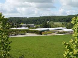 Production et vente des plantes ornementales /pepiniere. Pepinieres Bretagne Pepinieristes Et Horticulteurs Producteurs