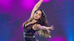 Nora fatehi and salman khan fresh belly dance step on bhaijaan song swag se swagat, best performance. Nora Fatehi Stuns Fans With Her Dance Moves In The Song Disco Deewane
