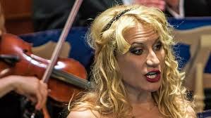 Alt-Wiener Strauss-Ensemble huldigt in Coburg dem Walzerkönig