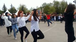 Sakarya mem'den kültür, sanat ve edebiyat atölyeleri. Dance Trukey Ø§Ø­ØªÙØ§Ù„Ø§Øª Ø¬Ø§Ù…Ø¹Ù‡ Ø³ÙƒØ§Ø±ÙŠØ§ Youtube