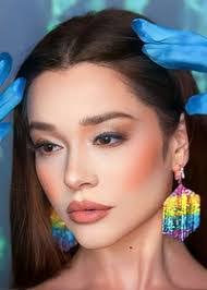 Kat Peak's Instagram, Twitter & Facebook