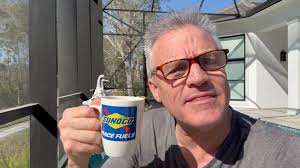 Kenny Wallace (Official Page)