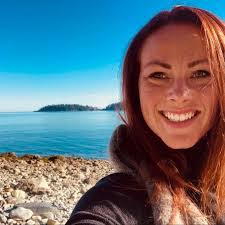 Lynn Zentner's Instagram, Twitter & Facebook