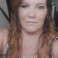 Looking for someone to help with a clean in Snow Pines today