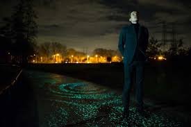 Dutch artist and innovator daan roosegaarde is a creative thinker and maker of social designs which explore the relation between people, technology and space and best known for creating landscapes of the future. Interview With Daan Roosegaarde