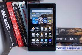 The new amazon kindle fire hd 7 is running on a more modern version of the google android os the color theme of the entire kindle fire hd 7 ui is very dark and classic. Amazon Fire 7 Test Das Ultimative Billige Tablet