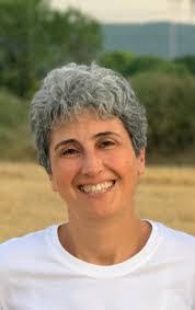 Stephanie Balzer's Instagram, Twitter & Facebook