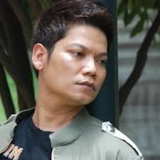 Listen to រដឺនមានស្នេហ៍