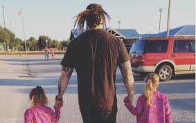 At this point, she works as a realtor at southern belle realty. Bray Wyatt S Wife Shares Thoughts On Divorce And Sends Bray A Father S Day Message
