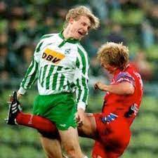 Search, discover and share your favorite werder bremen gifs. Vladimir S Injury Image Gallery List View Know Your Meme