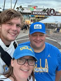 Nathan Somerville (@z06luvr)