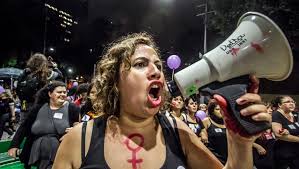 Lese hier über die ni una menos proteste, welche unsere studierenden hautnah miterlebt haben während einer der vielen aktivitäten, die wir hier bei elebaires neben dem sprachunterricht gratis anbieten! Machismo Totet Blatter Fur Deutsche Und Internationale Politik