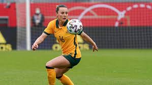 Australian rules football, officially known as australian football,also called football, footy, or aussie rules (and in some regions marketed as afl after the australian football league, the most popular. Damlandslaget I Fotboll Spelar Os Genrep Mot Australien Dn Se