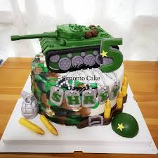 Big cake little cakes : Military Tank Cake Army Cake Camouflage Cake Free Delivery Food Drinks Baked Goods On Carousell
