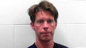 Police: Bank robber used his unwitting father as getaway driver