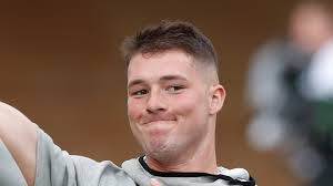 Levi Williams's Instagram, Twitter & Facebook