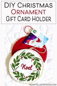 Decorate your christmas tree with thoughtful gift cards in beautiful handmade holders from the new image group. Diy No Sew Felt Christmas Gift Card Ornaments Heart Filled Spaces