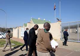 Estcourt correctional centre carl niehaus arrested share this: Pf8sqlluxkbqcm