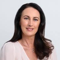 Lynette Walter's Instagram, Twitter & Facebook