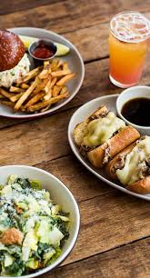 Classic Bar In Phoenix Live Music Culinary Dropout