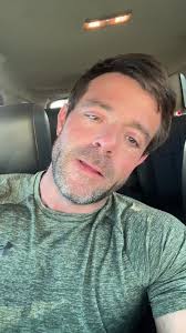 Handling Trouble With Friends Through Texting