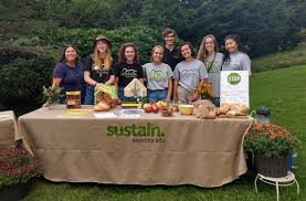 Leading The Scene To Keep It Green