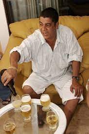 Zeca pagodinho já está liberado para consumir bebidas alcoólicas após ser submetido a uma cirurgia na coluna. Sorvete De Cerveja Nao Faz Sucesso Com Zeca Pagodinho A Melhor Forma Da Bebida E A Original Famosos Extra Online