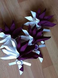Mamy Va Feter Ses 80ans 4 4 Pliage Des Serviettes Cameleandre Son Scrap Et Autres Loisirs Creatifs Pliage Serviette Pliage Serviette Mariage Pliage Serviette Papier