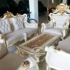 Jika dilihat dari segi harga, memang sangat bervariasi dan tidak bisa dijadikan sebagai patokan. Meja Kursi Busa Tamu Model 321 Warna Putih Kursi Tamu Sofa Kayu Jati Free Ongkir Shopee Indonesia