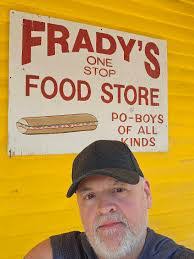 Chelsea Howlett's Instagram, Twitter & Facebook