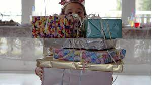 If you've been searching high and low for the perfect birthday gifts for her, this list of unique and unusual gifts are sure to please her. Kids Birthday Gift Ideas For Parents On A Tight Budget