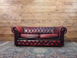English Vintage Chesterfield 2 Seater Sofa In Genuine Burgundy Leather