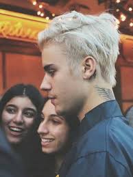 Justin Bieber Looks Just Like River Phoenix In 2020 Justin Bieber Images Justin Bieber Justin