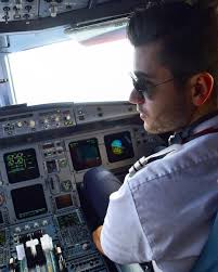 From Doyoufly This Is Your First Officer Speaking I Always Enjoy The Announcements To My Passengers And Try To Give Flight Crew Crewlife Passenger