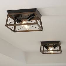 Mixing classic with current, the modern farmhouse's elements still hold onto the comfortable and warm charm of its conventional counterpart but also invites new, minimalist features into its form. 17 Modern Farmhouse Lighting Fixture Styles