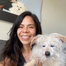 Jennifer Catlett's Instagram, Twitter & Facebook