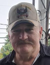 Don Lunsford's Instagram, Twitter & Facebook