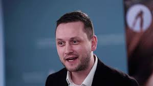 Diretor francês de documentários e filmes Jean-Thomas Renaud sofre acidente  em rodovia de MS