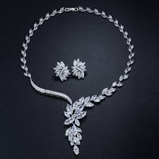 Fai un gioiello di testa fai da te ideale per le occasioni speciali! Cwwzircons Marca Cubic Zirconia Gioielli Da Sposa Accessori Da Sposa Collana Di Strass E Orecchini Set Per Le Spose T142 Bridal Rhinestone Necklace Necklace And Earring Setnecklace And Earrings Aliexpress