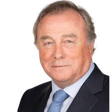 Ian Winter's Instagram, Twitter & Facebook