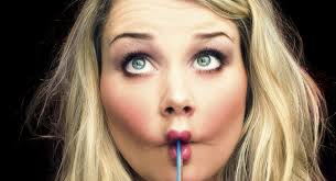 Janelle Nestor (@JanelleAnnick)